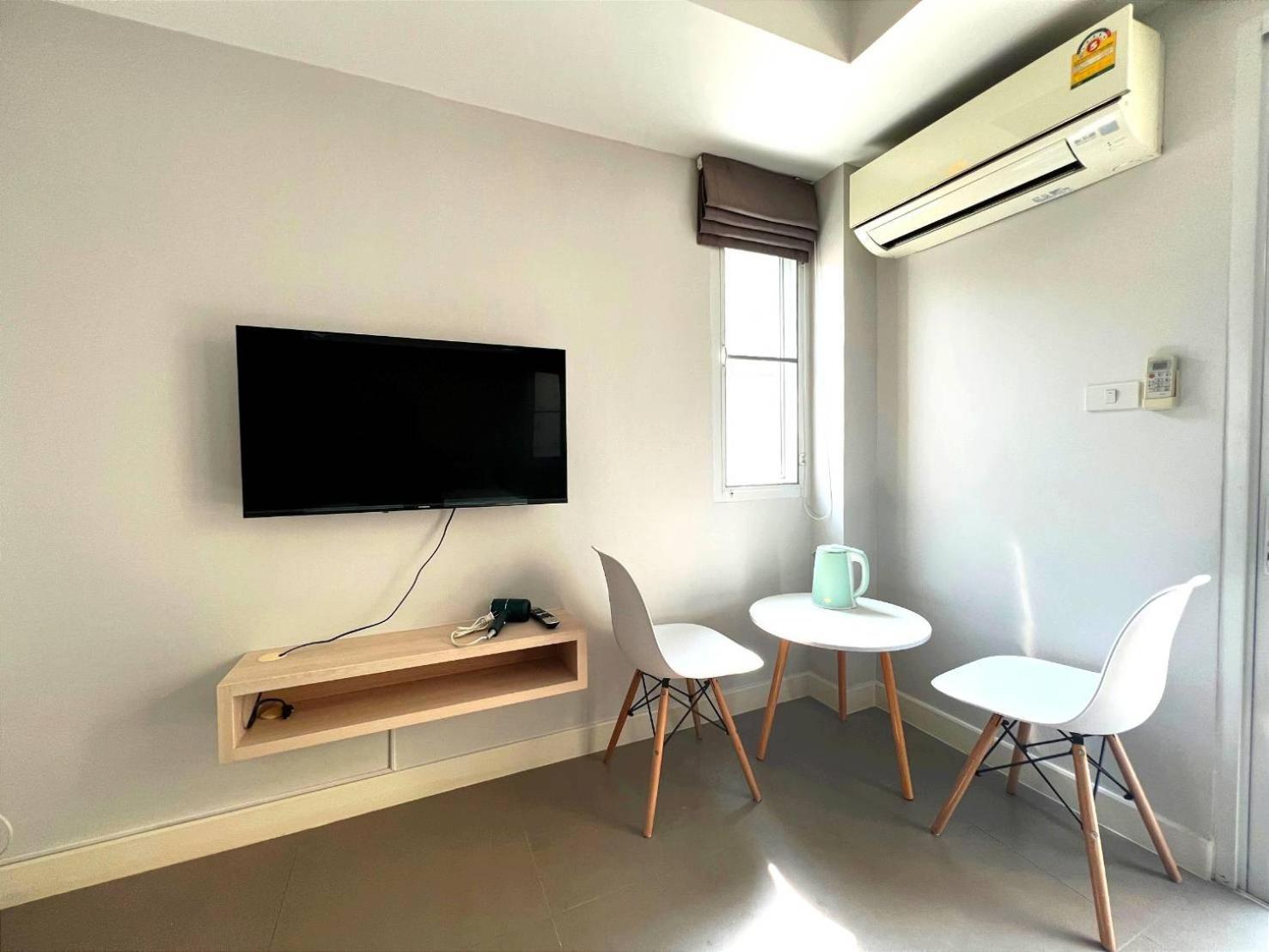 Go Inn Silom - Bts Saint Louis Bangkok Bagian luar foto